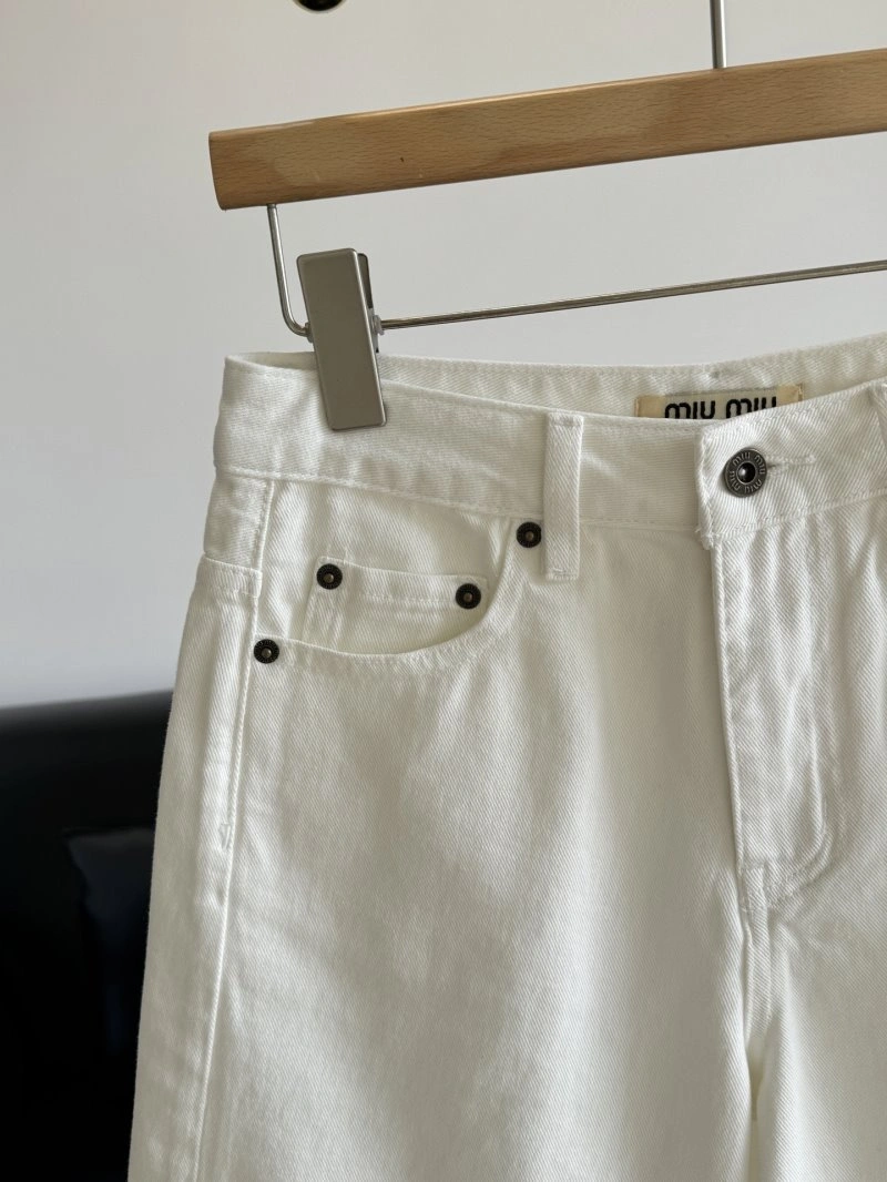 Miu Miu Short Pants Efficient 148689