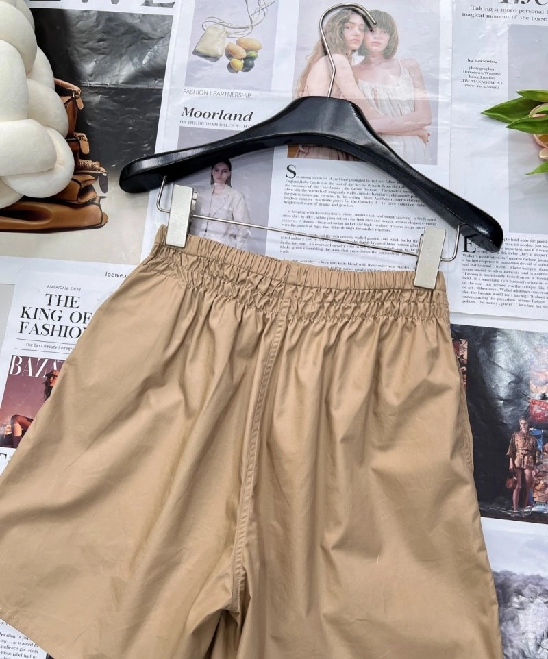 Trendsetting Miu Miu Short Pants 148687