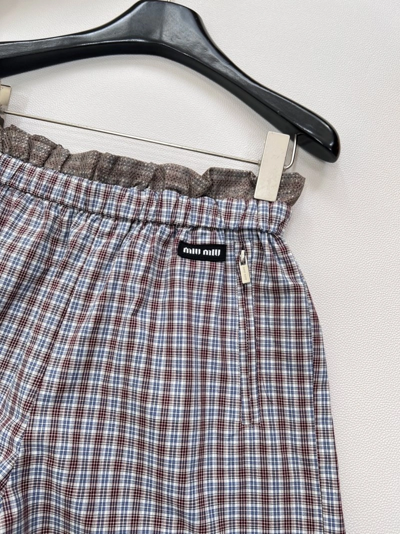 Miu Miu Short Pants EyeCatching 148679