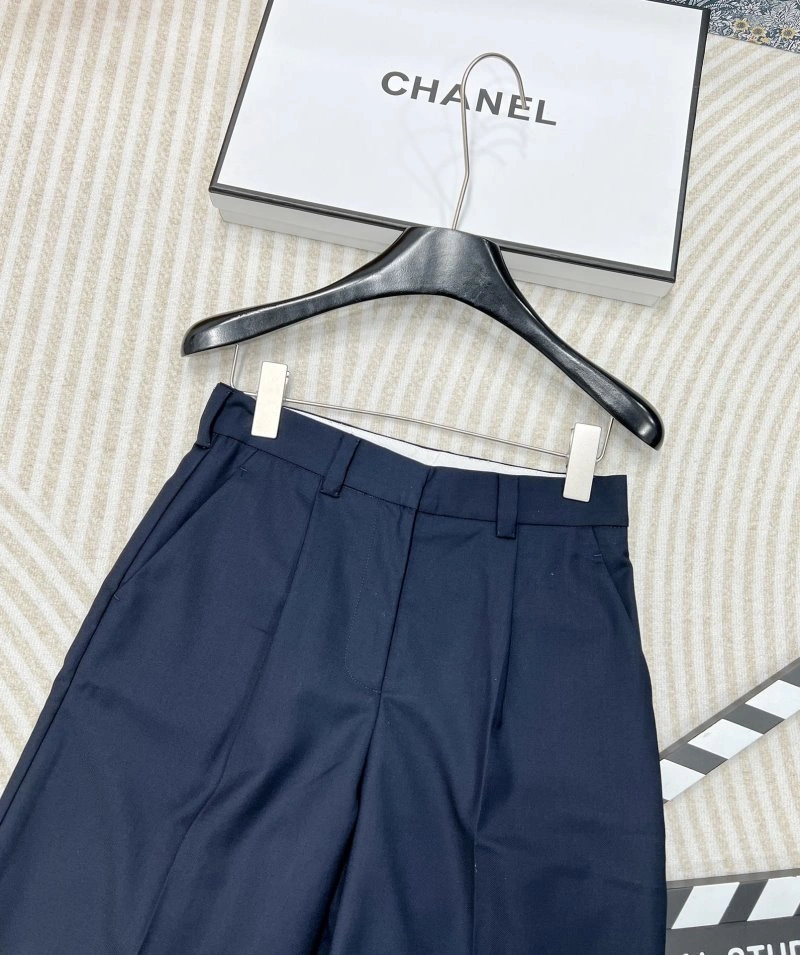 Miu Miu Short Pants Sporty 154462