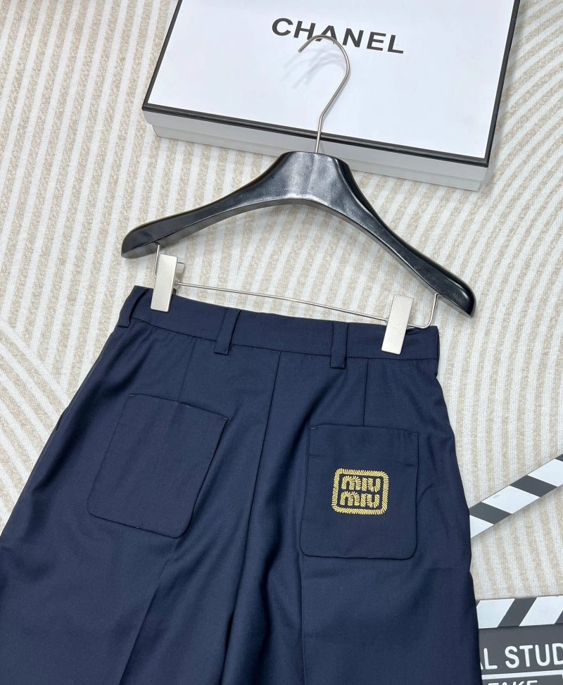Miu Miu Short Pants Sporty 154462