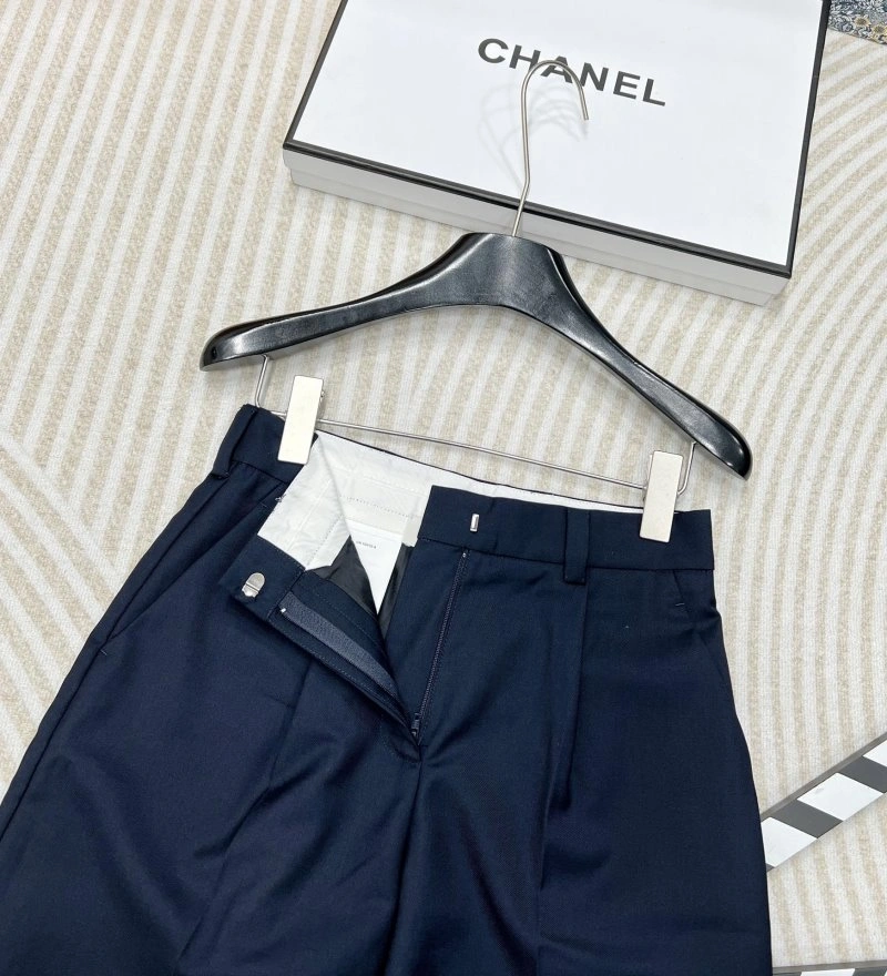 Miu Miu Short Pants Sporty 154462