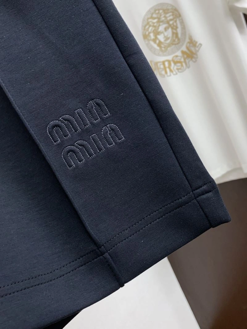 Miu Miu Short Pants Supportive 159105