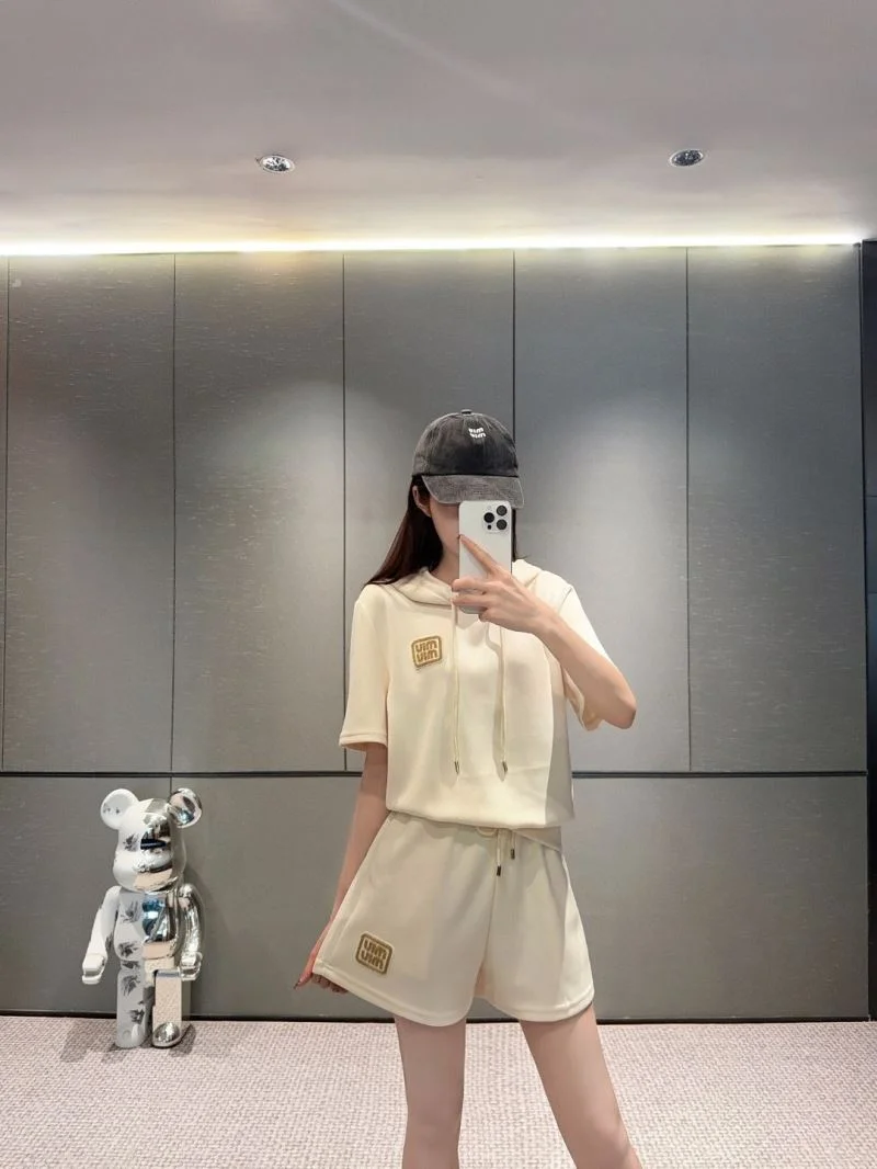 WellDesigned Miu Miu Short Suits 163932