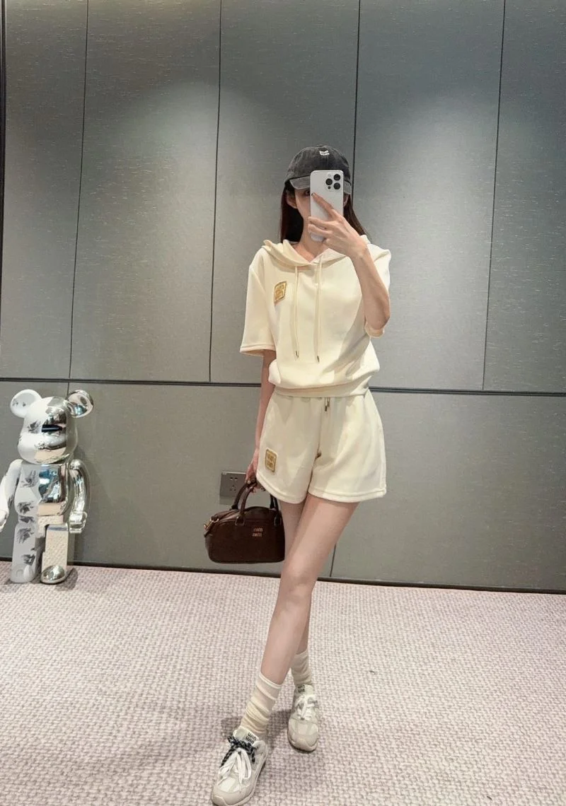 WellDesigned Miu Miu Short Suits 163932