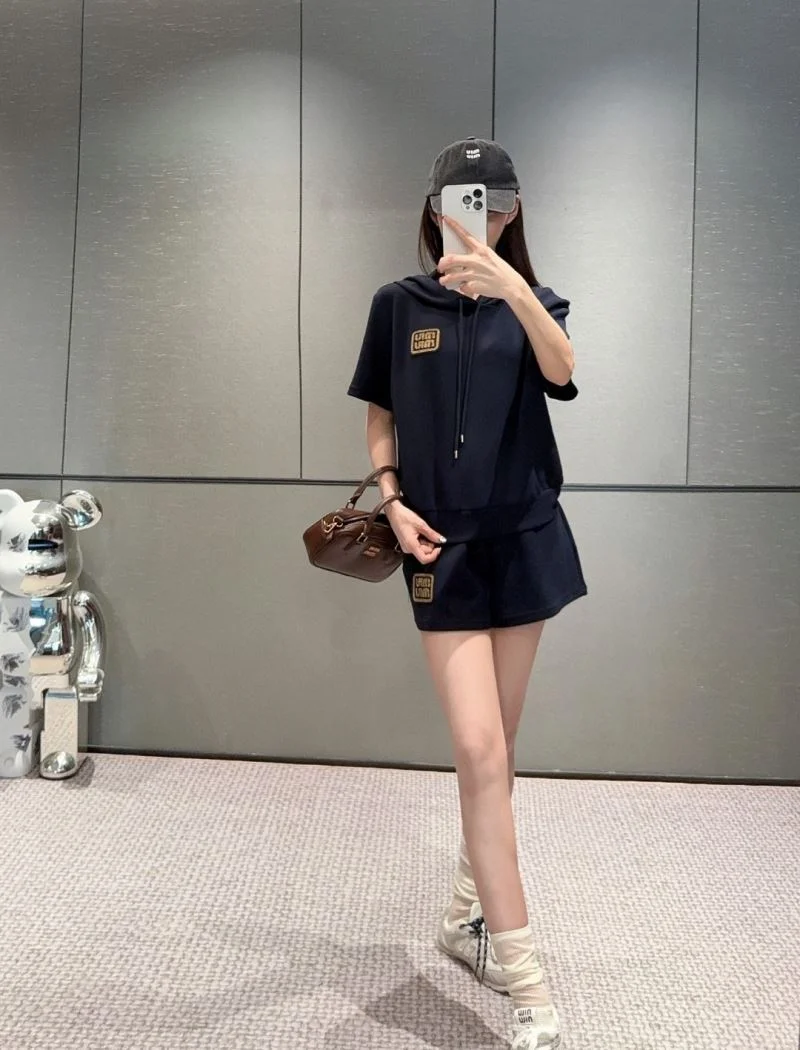 Miu Miu Short Suits Supportive 163933