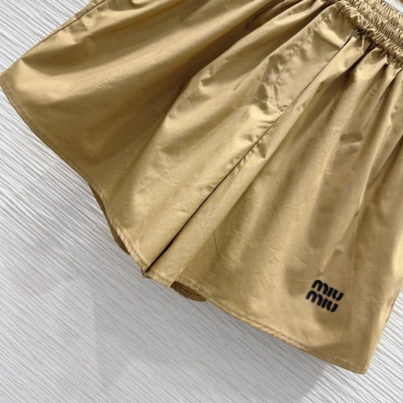 Miu Miu Short Suits UrbanChic 151148