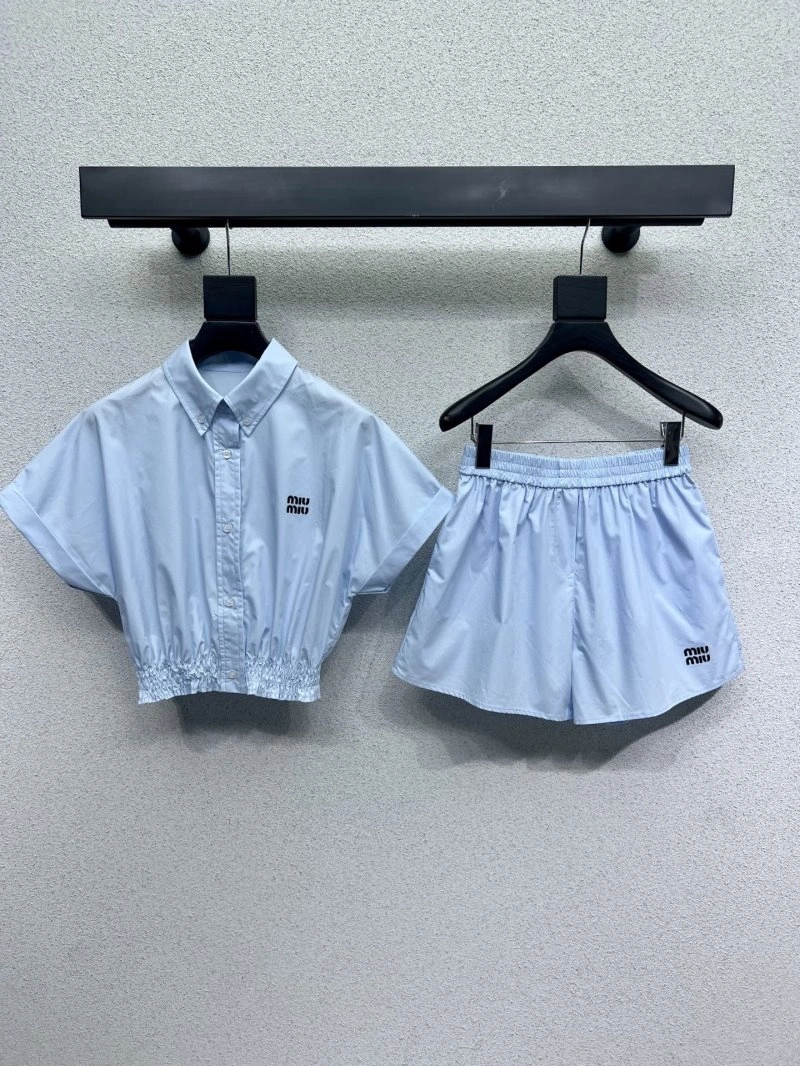 EasyCare Miu Miu Short Suits 151137