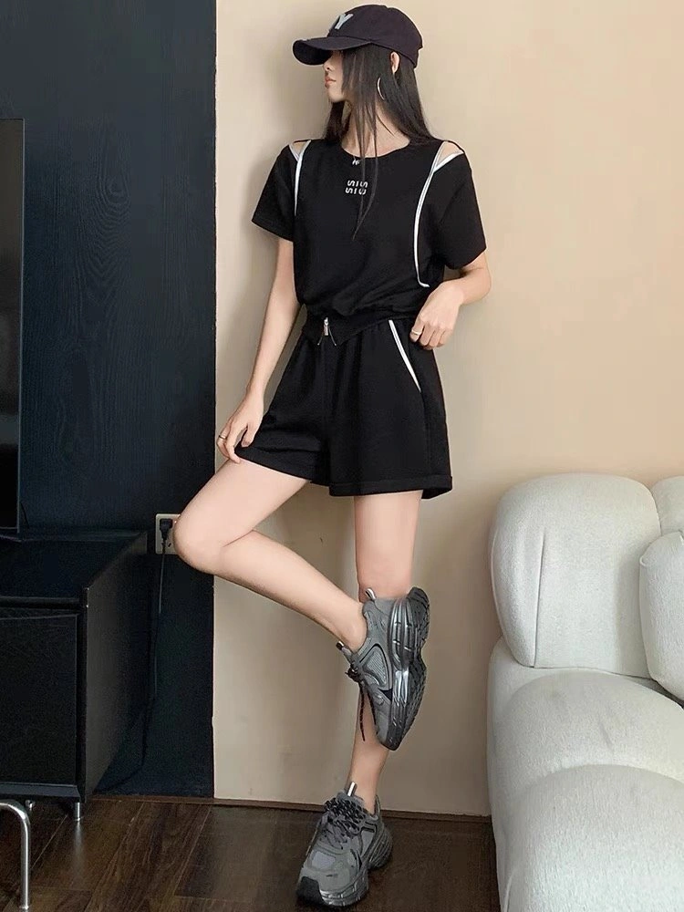 DailyWear Miu Miu Short Suits 151131