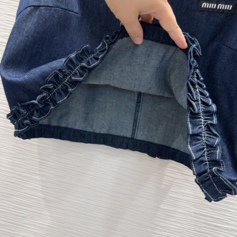 Miu Miu Short Suits ZipUp 151144