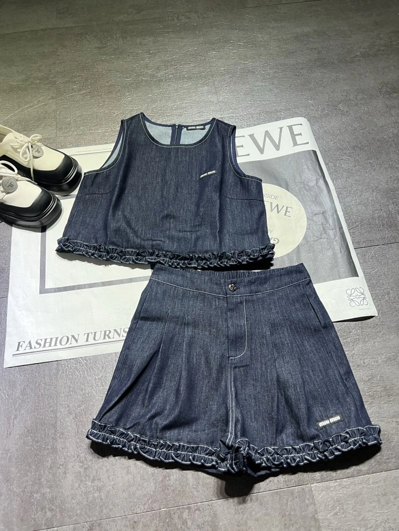 FreshLook Miu Miu Short Suits 151128