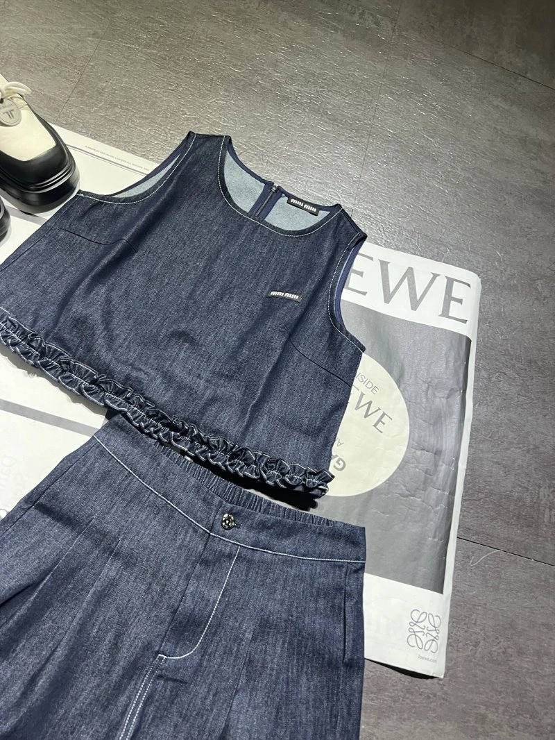 FreshLook Miu Miu Short Suits 151128