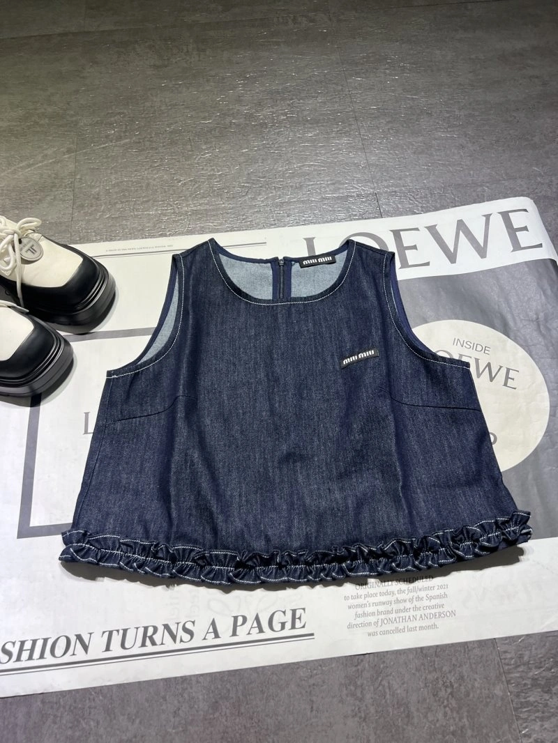 FreshLook Miu Miu Short Suits 151128