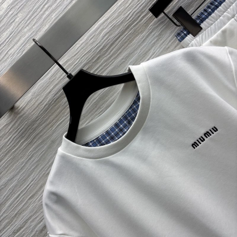 Miu Miu Short Suits Cozy 156247