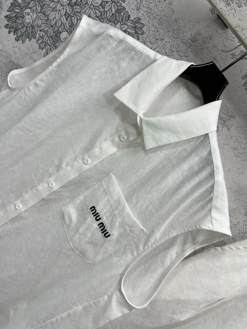 Miu Miu Short Suits Breathable 148681
