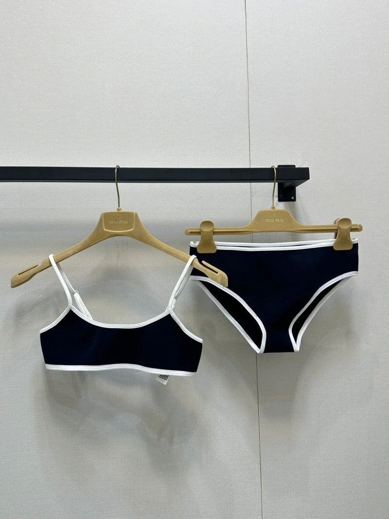 Lightweight Miu Miu Short Suits 148675