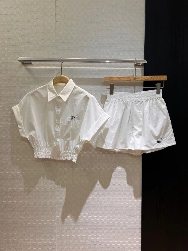 Miu Miu Short Suits SoftTouch 148659