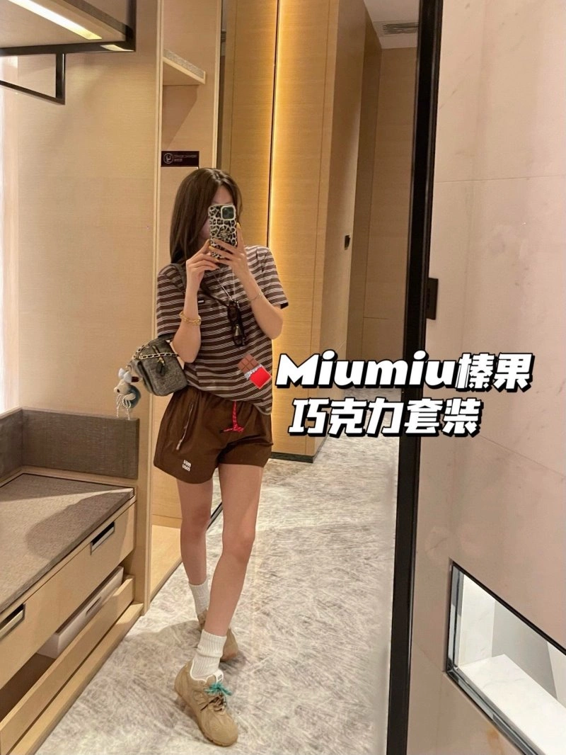Tailored Miu Miu Short Suits 154473