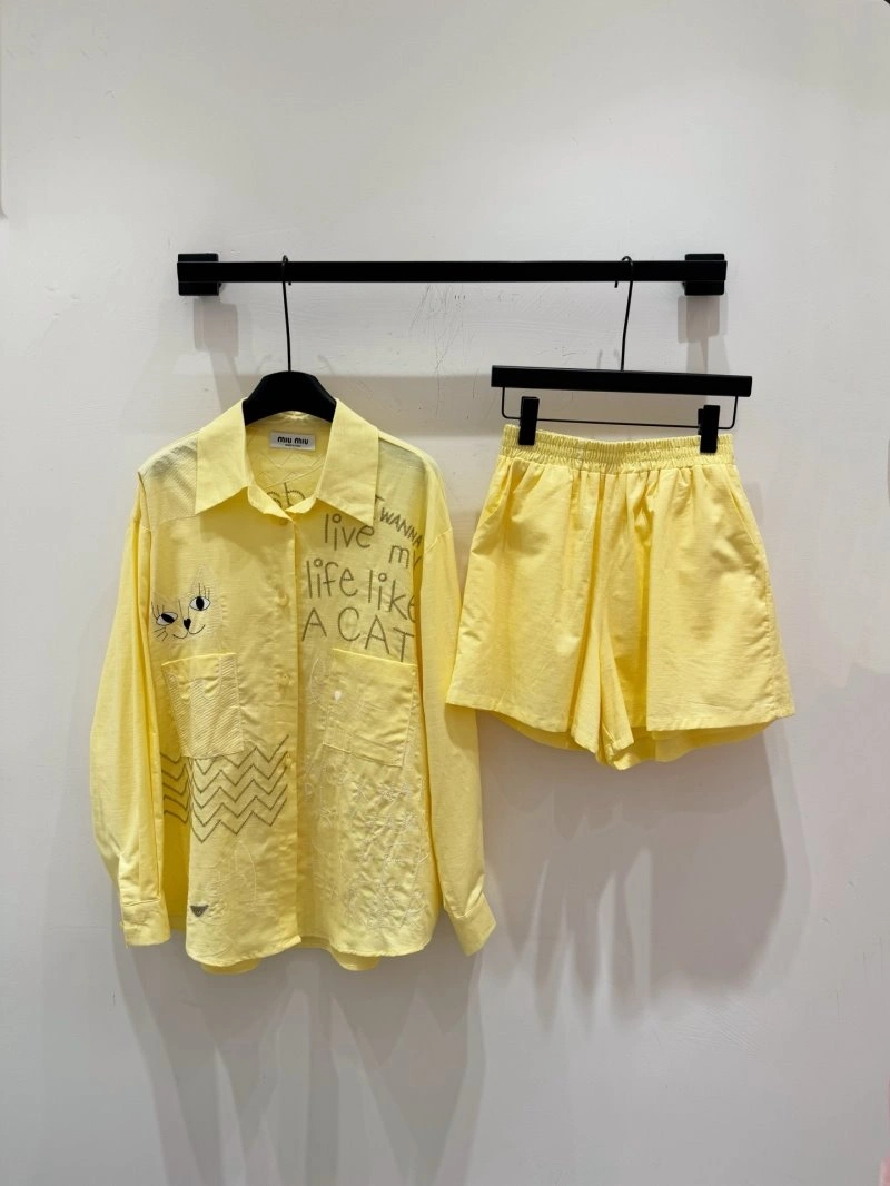 Miu Miu Short Suits RelaxedFit 154469