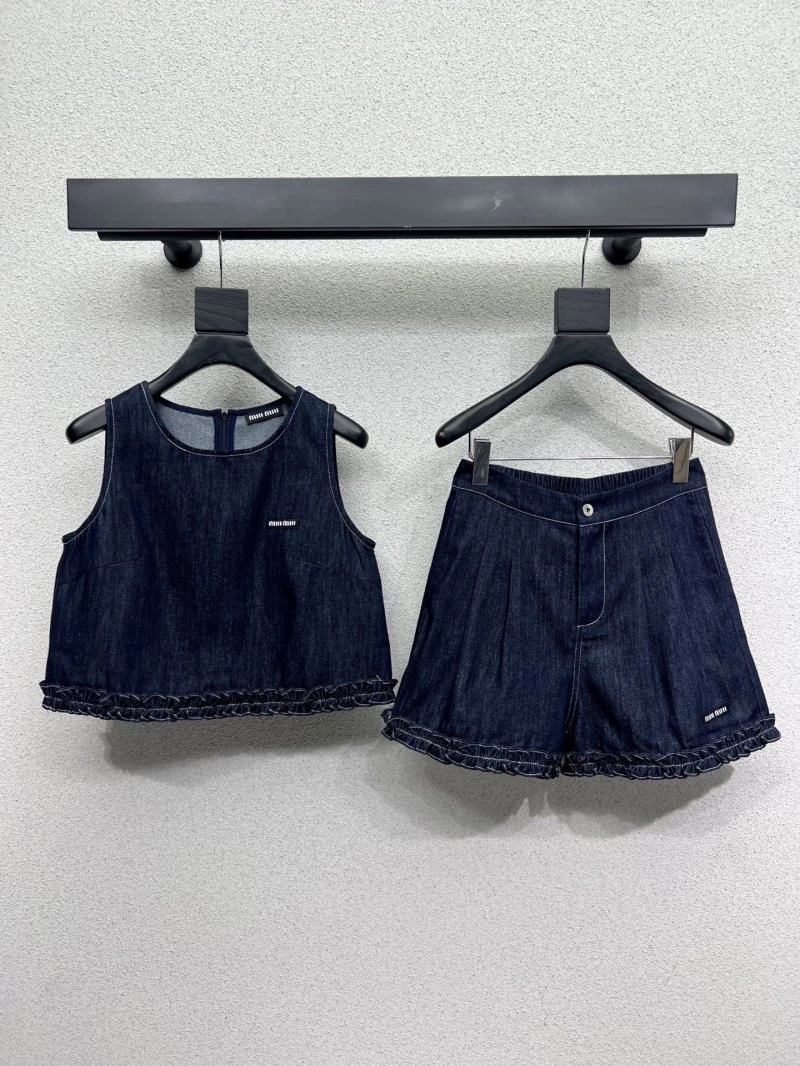 Resilient Miu Miu Short Suits 154447
