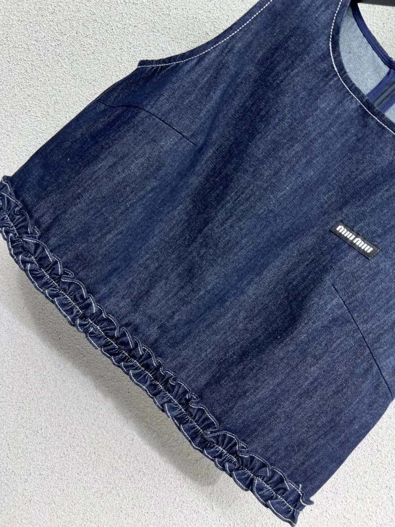 Resilient Miu Miu Short Suits 154447