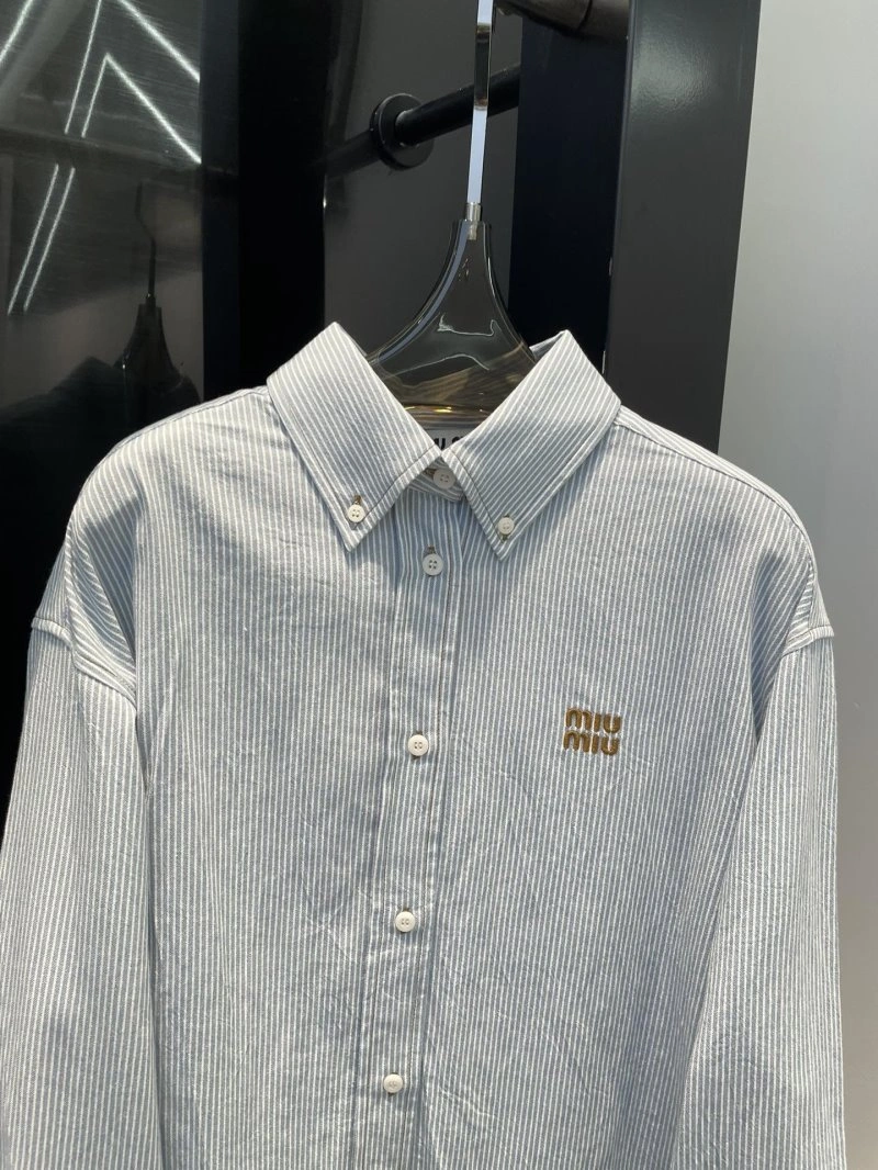 Miu Miu Short Suits Cozy 154492