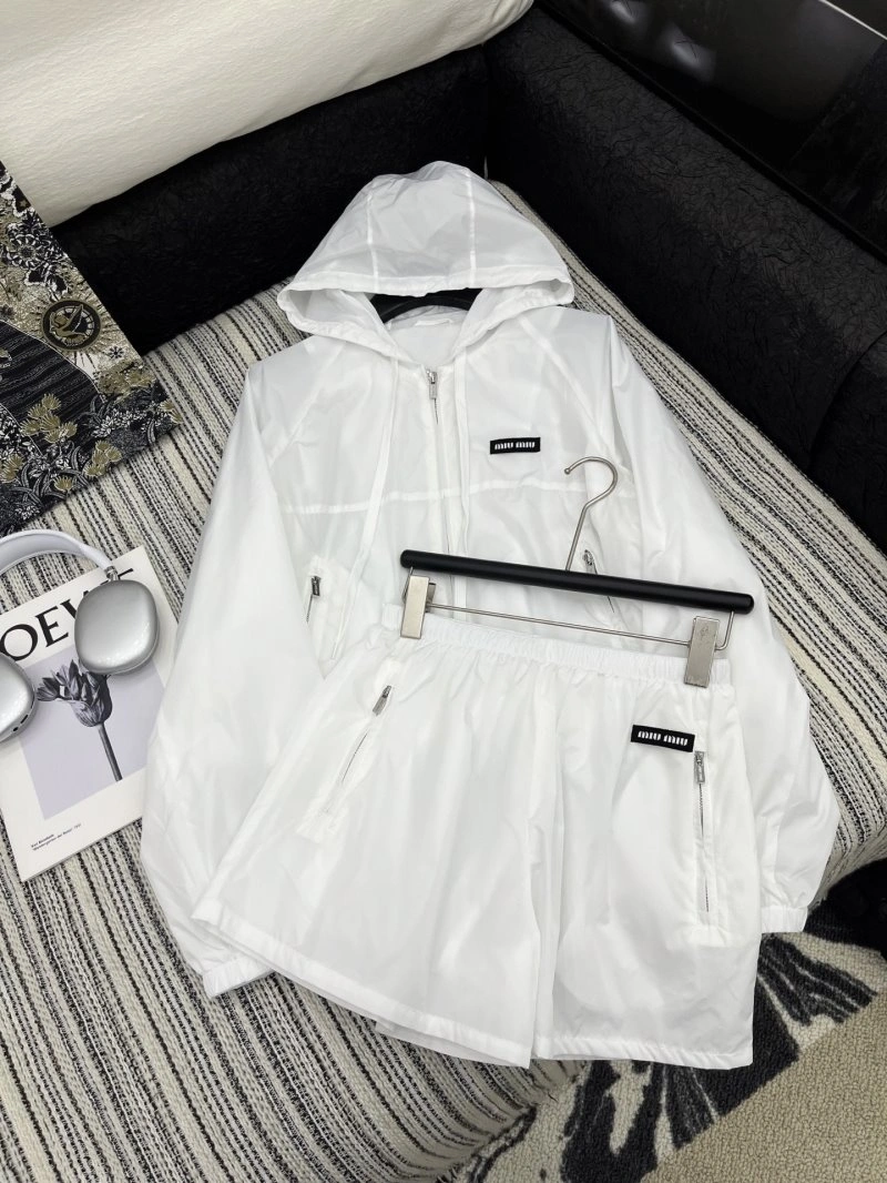 Miu Miu Short Suits Sporty 152995