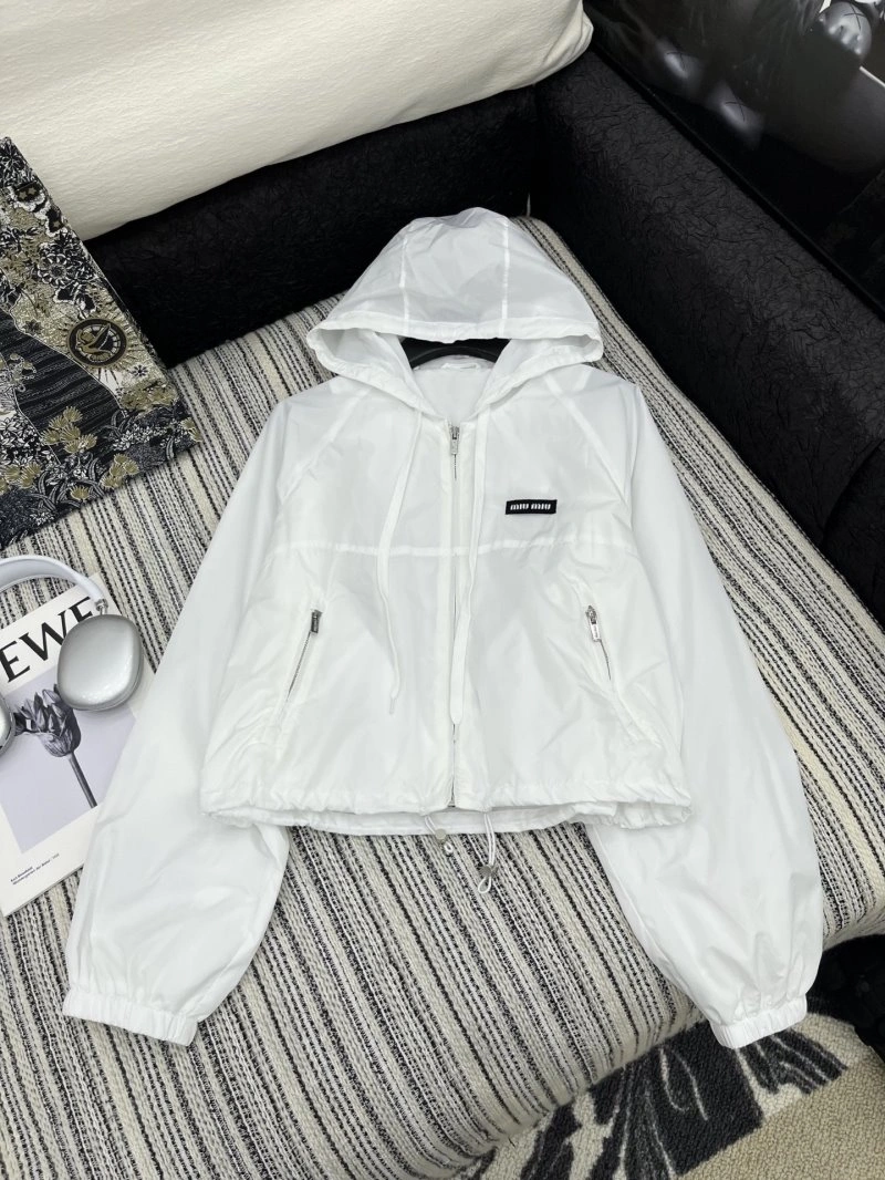 Miu Miu Short Suits Sporty 152995