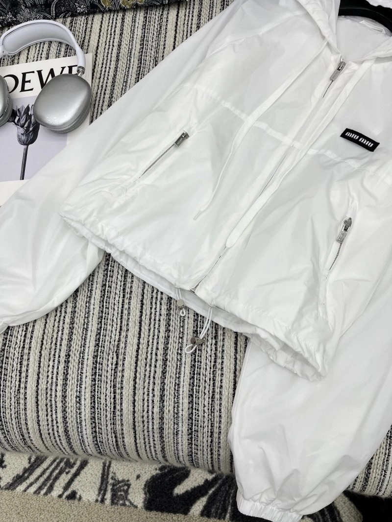 Miu Miu Short Suits Sporty 152995