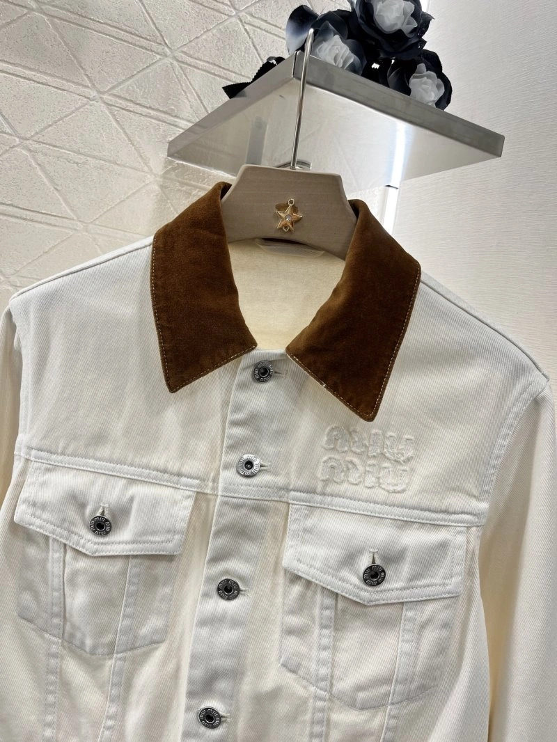 Miu Miu Short Suits FastDry 152998