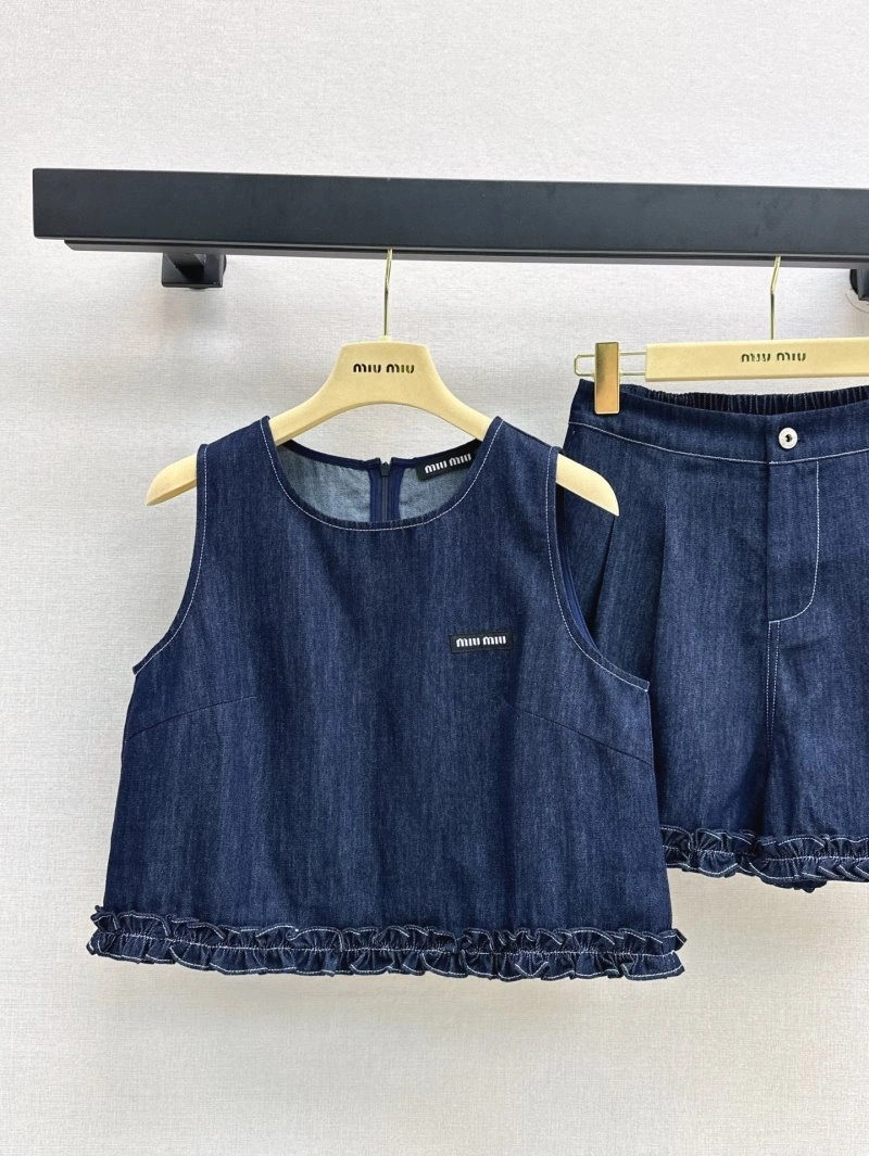 Miu Miu Short Suits Thermal 153006