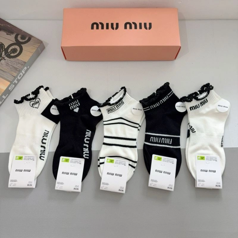 Timeless Miu Miu Socks 273180