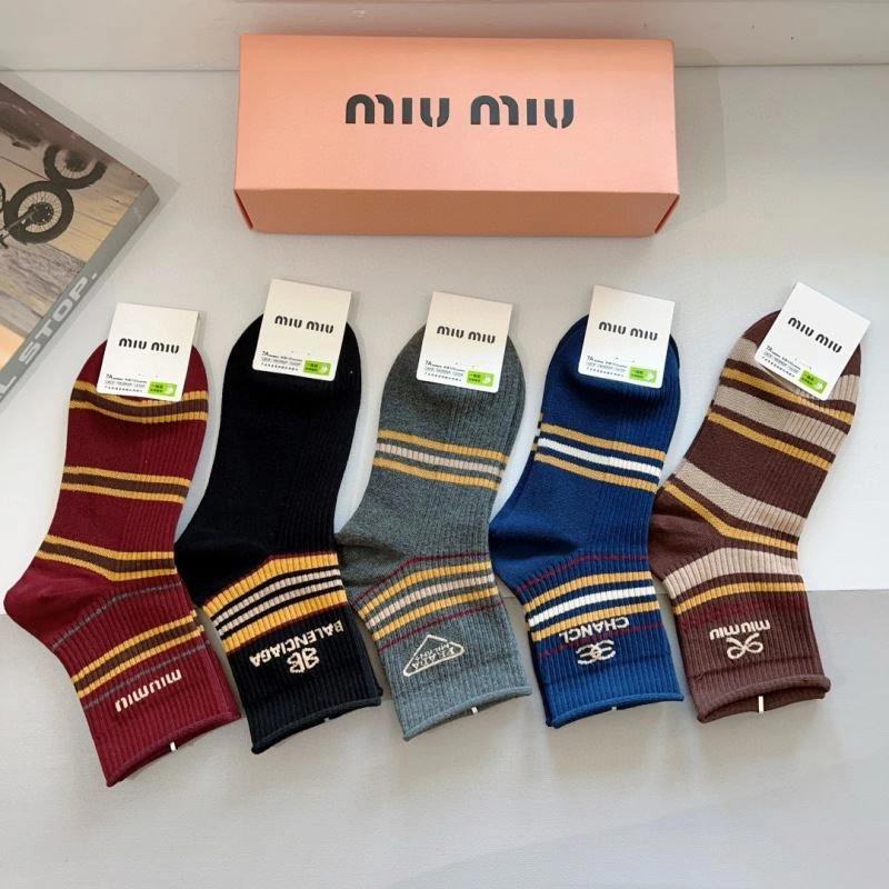Modern Miu Miu Socks 273186