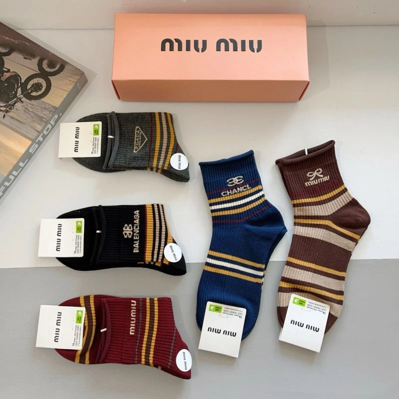 Modern Miu Miu Socks 273186