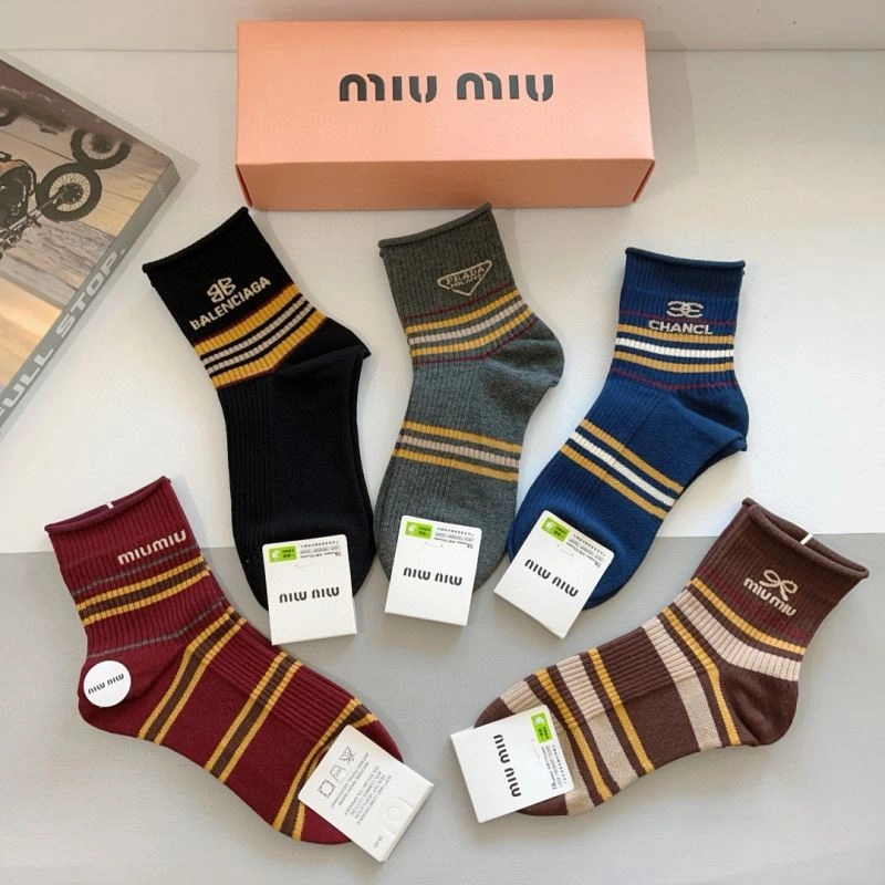 Modern Miu Miu Socks 273186