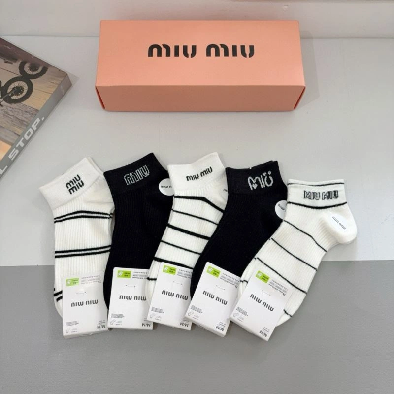 Trendy Miu Miu Socks 273178