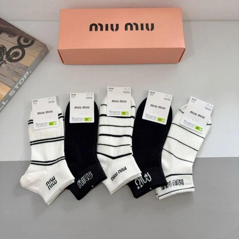 Trendy Miu Miu Socks 273178