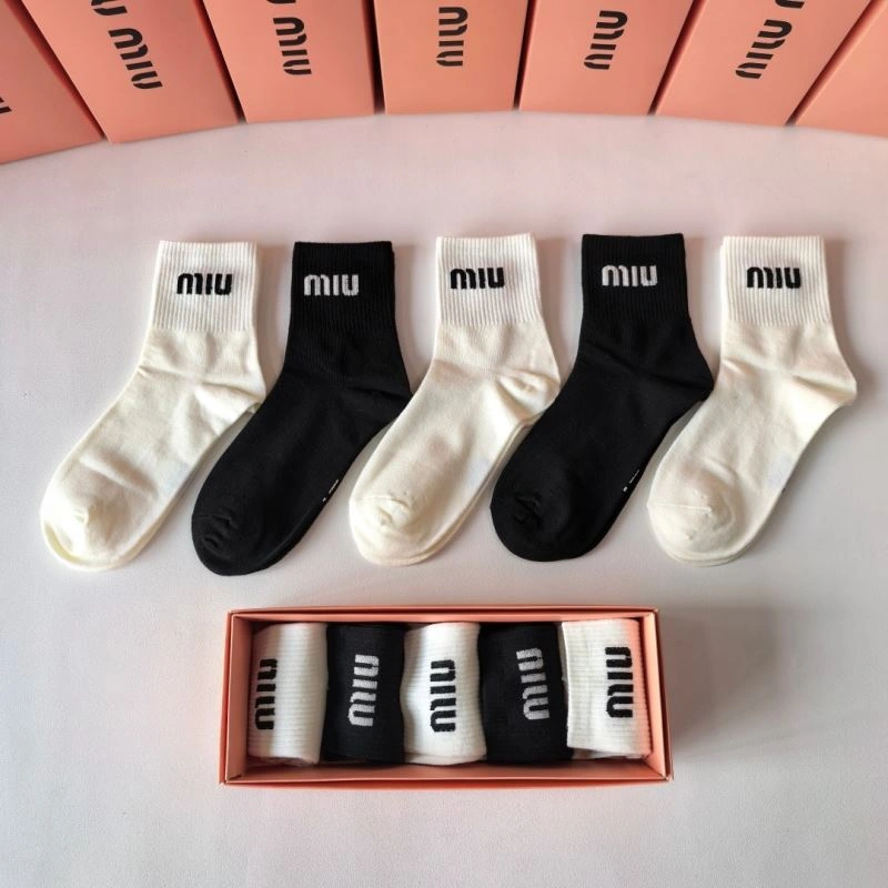 Miu Miu Socks Timeless 273533