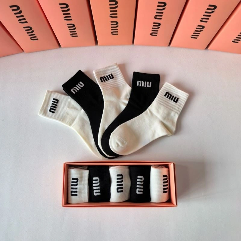 Miu Miu Socks Timeless 273533