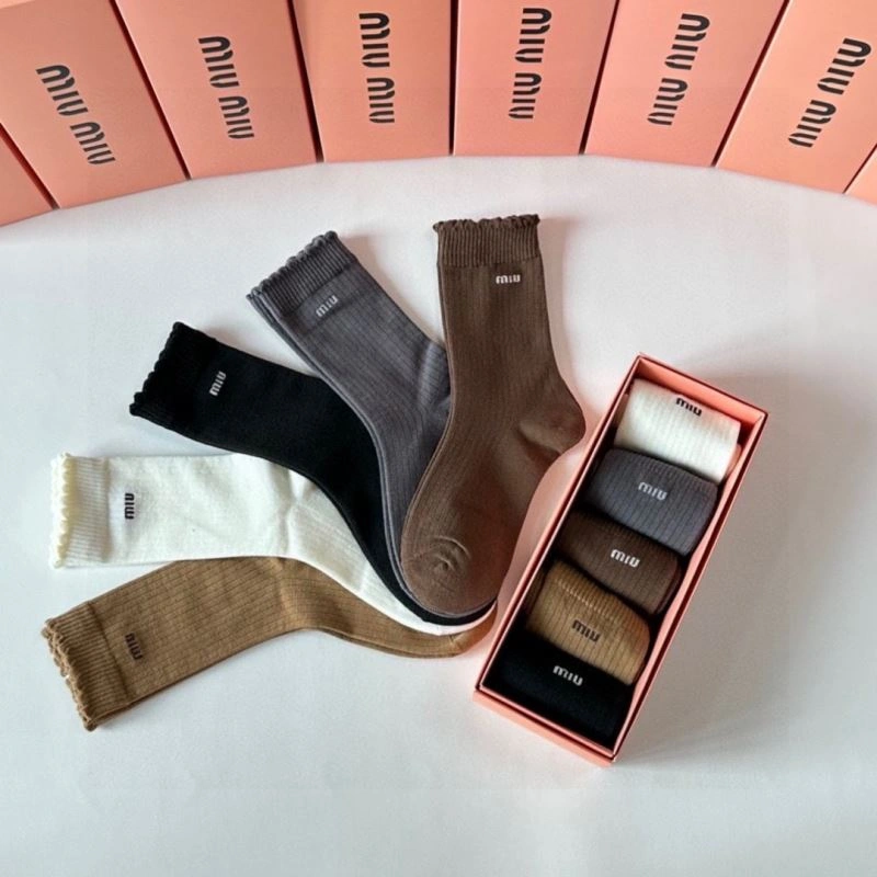 Miu Miu Socks Versatile 273542