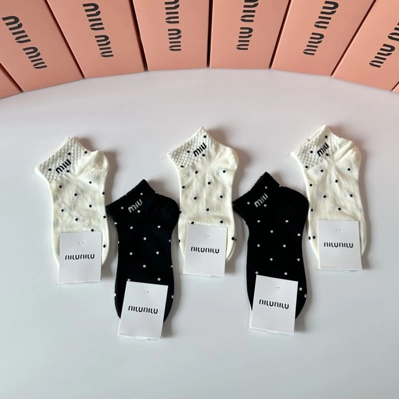 Attractive Miu Miu Socks 273527