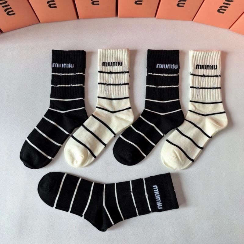Miu Miu Socks EyeCatching 273519