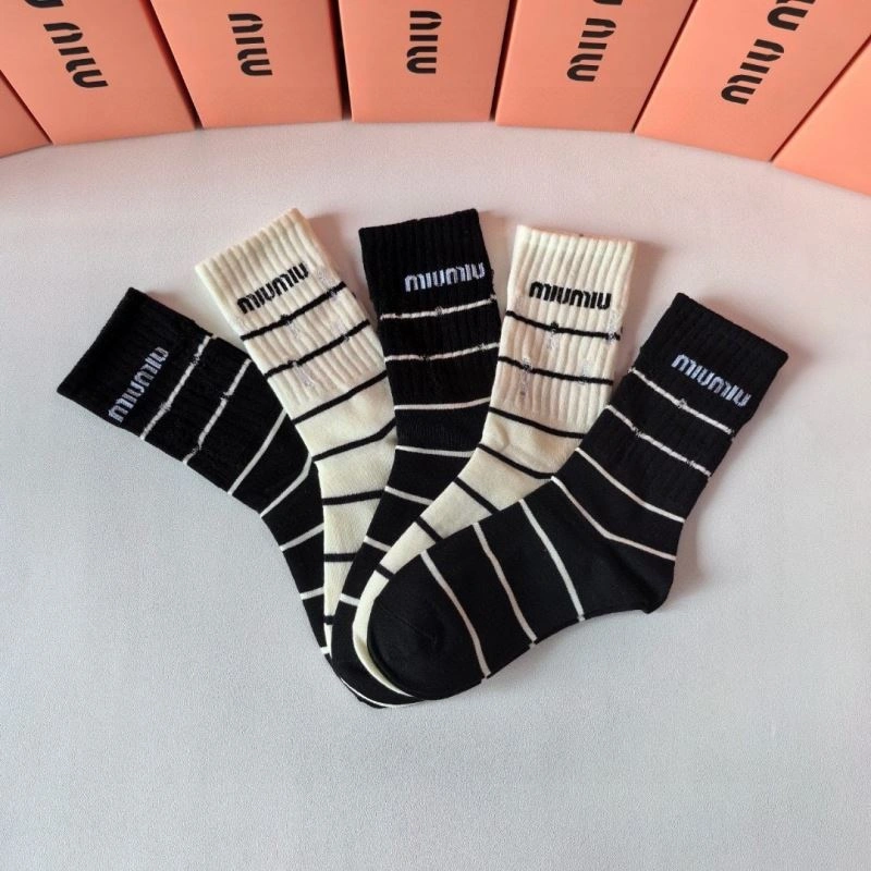 Miu Miu Socks EyeCatching 273519
