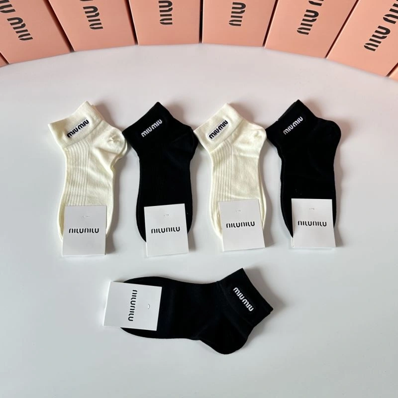 Miu Miu Socks ModernLook 273523