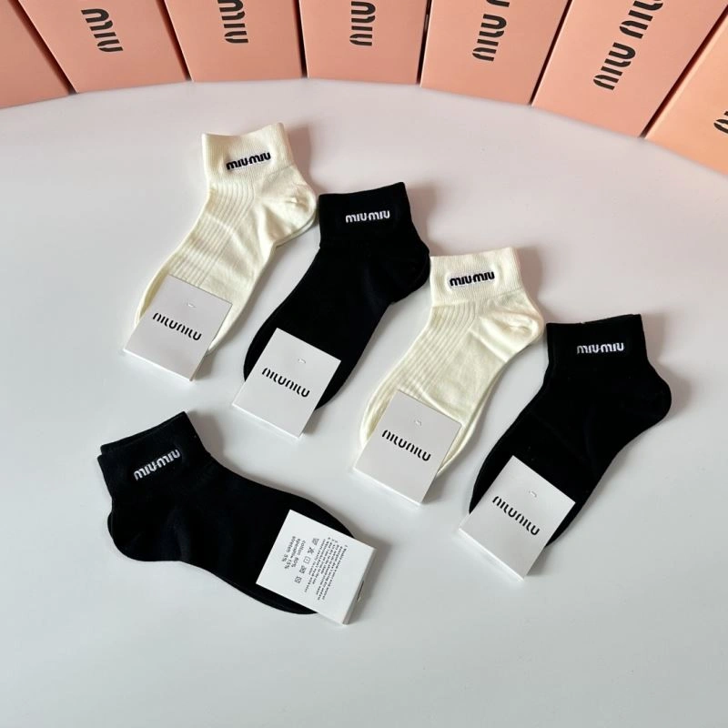 Miu Miu Socks ModernLook 273523
