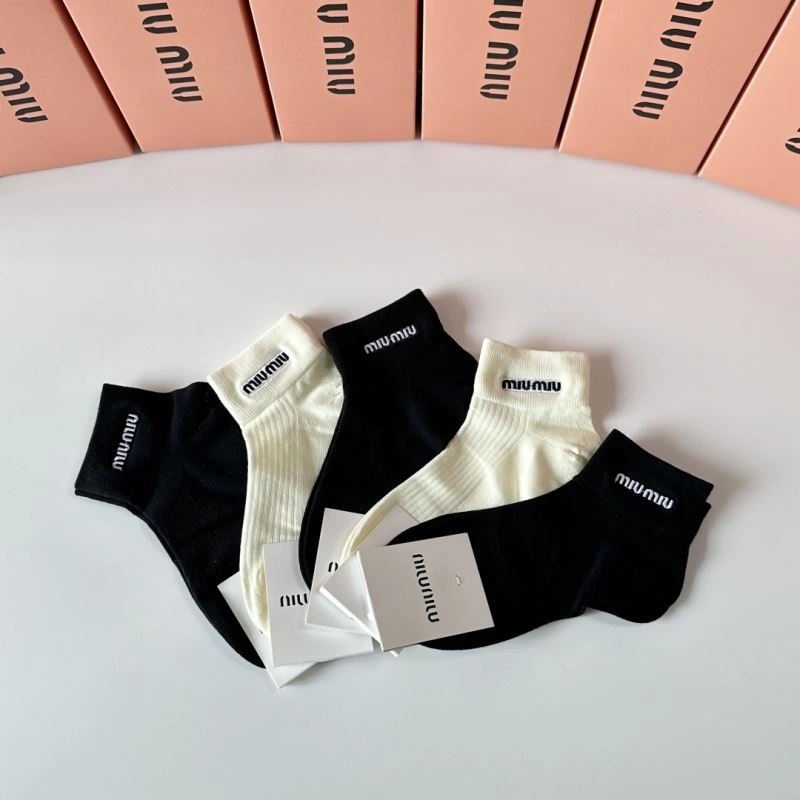 Miu Miu Socks ModernLook 273523