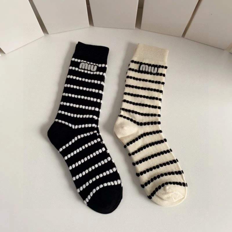 Miu Miu Socks Premium 273494