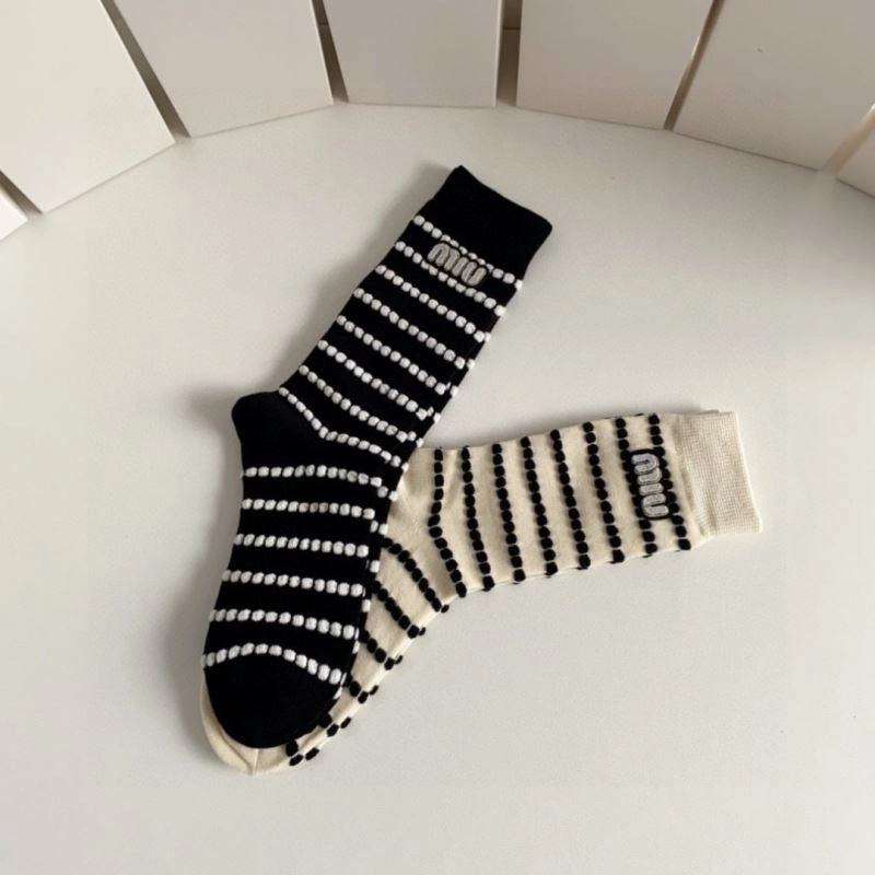 Miu Miu Socks Premium 273494