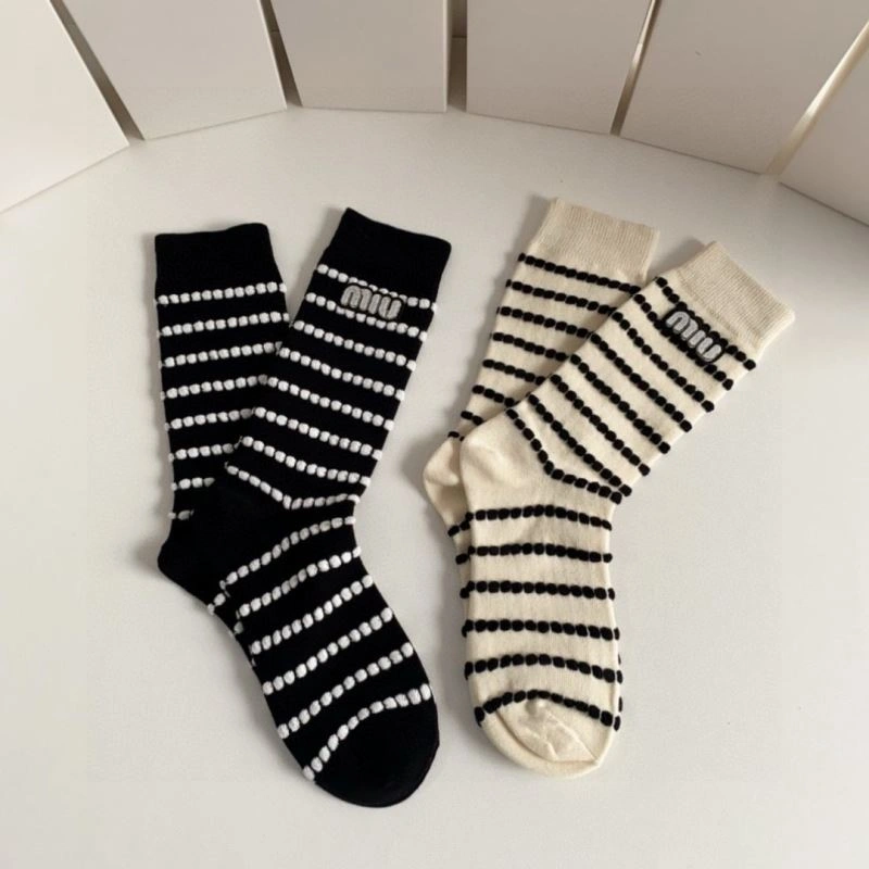 Miu Miu Socks Premium 273494
