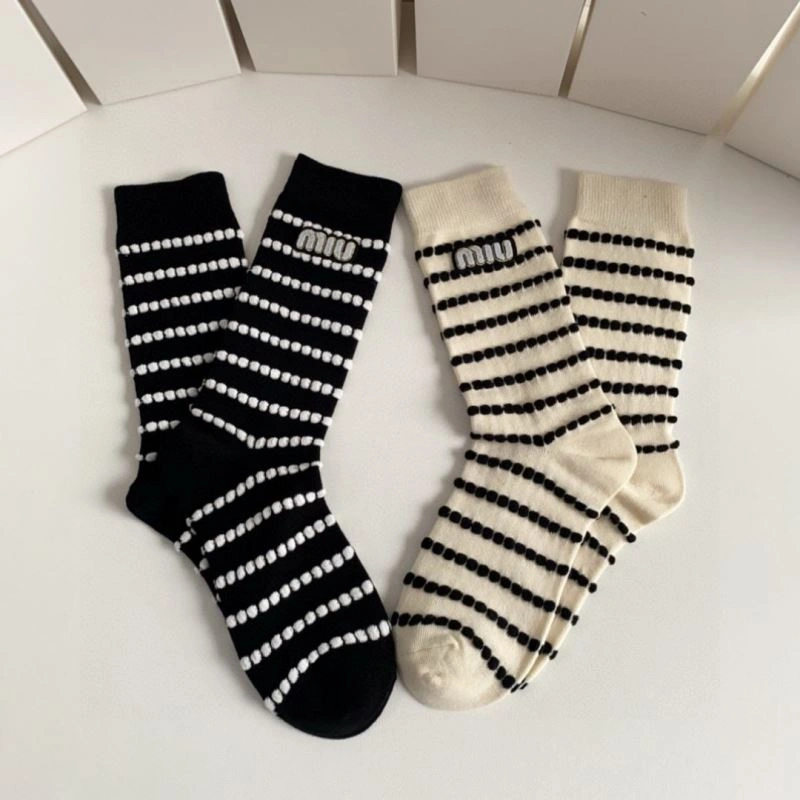 Miu Miu Socks Premium 273494